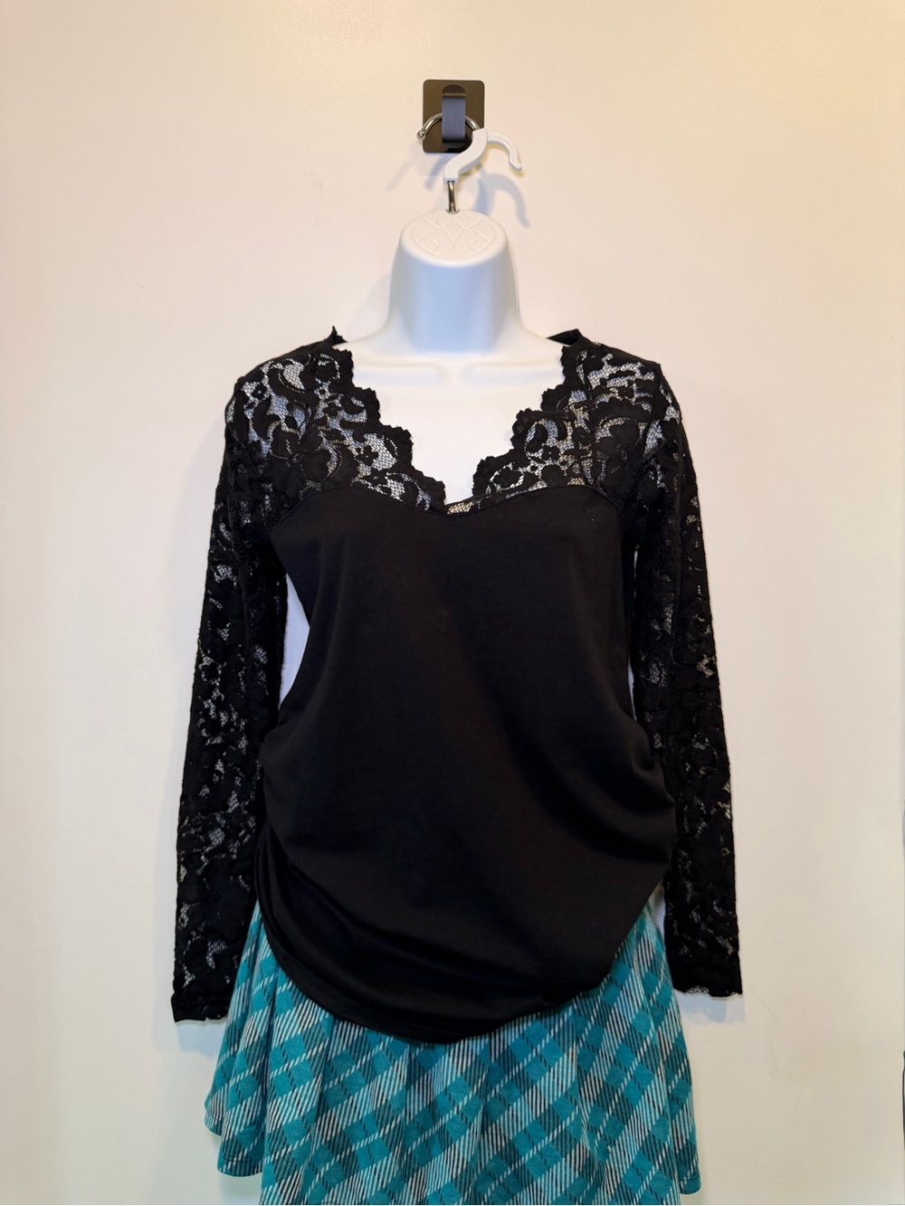 H&M Black Lace Blouse S Long Sleeve Stretch Whimsigoth Fairy Grunge Formal Y2K